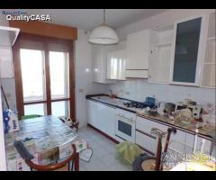 Appartamento ampio terrazzo e garage doppio - 9