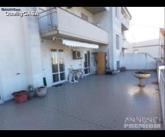 Appartamento ampio terrazzo e garage doppio - 18