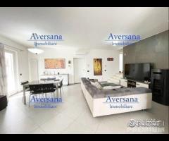 Villa capofila con ampio giardino - 15