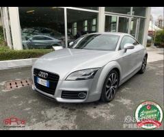 AUDI TT Coupé 2.0 TDI quattro Advanced