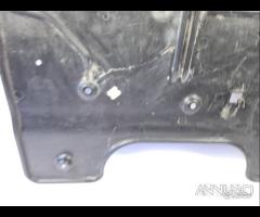 2Q0825236C Copertura sottomotore polo 2018 - 8