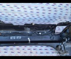 Paraurti posteriore colore nero Peugeot 2008 - 23