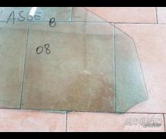 Vetro porta scendente lato passeggero classe B