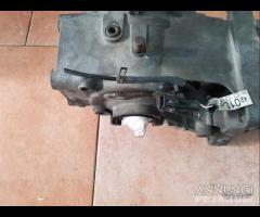 Differenziale posteriore toyota rav4 2.2 2010 - 17
