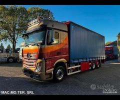 Mercedes actros 260.45 pedana battente 2000kg