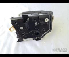 8X1837016 serratura anteriore destra A3 2015 - 8