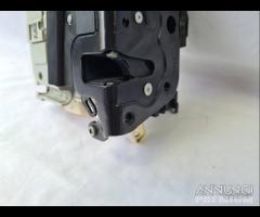 8X1837016 serratura anteriore destra A3 2015 - 24