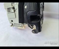 8X1837016 serratura anteriore destra A3 2015 - 26