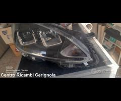 fanali ford kuga 2020 21 22 23 24