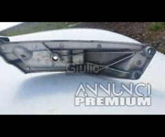 Poggiapiedi Pedana sinistra Scarabeo 250 300 400 5 - 6