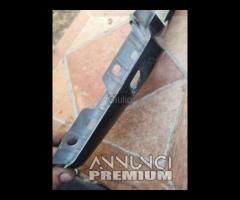 CARENA SCOCCA FIANCHETTO POSTERIORE DESTRO YAMAHA - 18