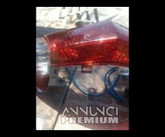 fanale posteriore stop per kymco downtown 125 200 - 9