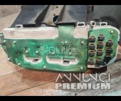 Tachimetro STRUMENTAZIONE K/M TOYOTA YARIS  83800-