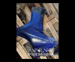 Carena Anteriore Fiancata Destra Serbatoio per Suz - 7