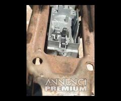 831401084515 PIANTONE CANNA DELLO STERZO BMW E87 1 - 9