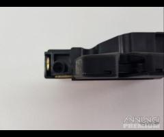 Serratura elettrica portellone citroen C3 2007 - 6