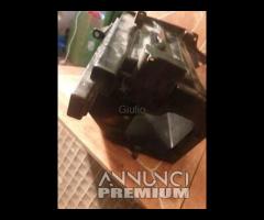 VANO PORTAOGGETTI SINISTRO  HONDA FORZA 250 ANNO 2 - 8