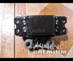 1K0199555 SUPPORTO MOTORE VOLKSWAGEN Polo 4° Serie