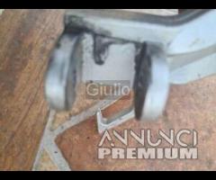 Hyosung GT 650 Comet Bj 2008 staffa poggiapiedi po - 6