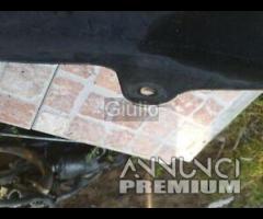 COPRIRUOTA PARAFANGO POSTERIORE  CON PICCOLA CREPA - 6