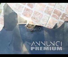 COPRIRUOTA PARAFANGO POSTERIORE  CON PICCOLA CREPA - 8