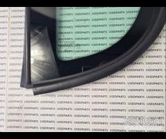 Vetrino fisso fiancata lato guida Peugeot 3008 - 16