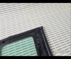 Vetrino fisso fiancata lato guida Peugeot 3008 - 28