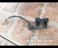 SENSORE MICRO STOP POMPA FRENO ANTERIORE DESTRA  S