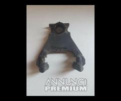supporto pinza freno posteriore  yamaha yzf r1