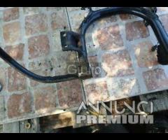 CAVALLETTO CENTRALE USATO APRILIA SCARABEO 50 100