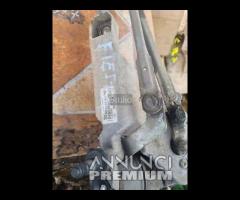 Motorino  tergicristallo anteriore Ford Fiesta mk6