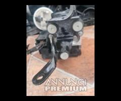POMPA CENTRALINA ABS FORD FIESTA MK7 AV59-2C405-CC