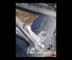 GSR 600 A/K6-K8 Furastenplatte Footrest Stay Front - 9