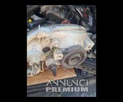 Coppia fari anteriori Nissan Micra k11 mk2 2002 re - 13