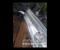 085521121R FARO DESTRO PER CITROEN C4 COUPE 1.6 HD