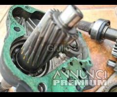 ingranaggi ruota posteriore HONDA FORZA 250 2005 2 - 7