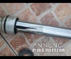 Suzuki DR650 Anteriore Destro Forcella Tubo Scossa