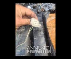 TOYOTA Starlet 1995 E-EP82 Right Tail Light 815501 - 17