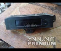 C2834 RENAULT DISPLAY SCREEN 7700425244C