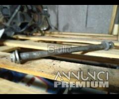 perno ruota posteriore bmw f 650 gs Rear wheel axl