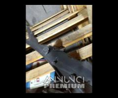 CARENA FIANCATA POSTERIORE DESTRA sottosella SYM S - 12