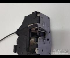 Serratura anteriore sinistra fiat grande punto - 9