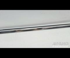 RASCHIAVETRO POSTERIORE DX MERCEDES Classe A Serie