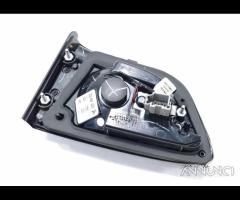 Stop posteriore sinistro integrato nel portello je - 11