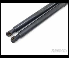 PISTONCINI COFANO POST. AUDI Q5 Serie (8RB) 8R0827