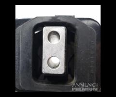 SUPPORTO CAMBIO HYUNDAI Tucson serie 21830-D3200 D - 11