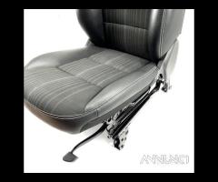 SEDILE ANTERIORE DESTRO MERCEDES Classe B W246 2a