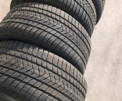 4 gomme usate invernali 275 45 21 Pirelli