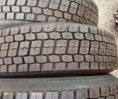 4 gomme ricoperte 245 70 17.5 continental