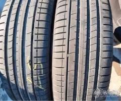Coppia di pneumatici usati estivi 275 40 18